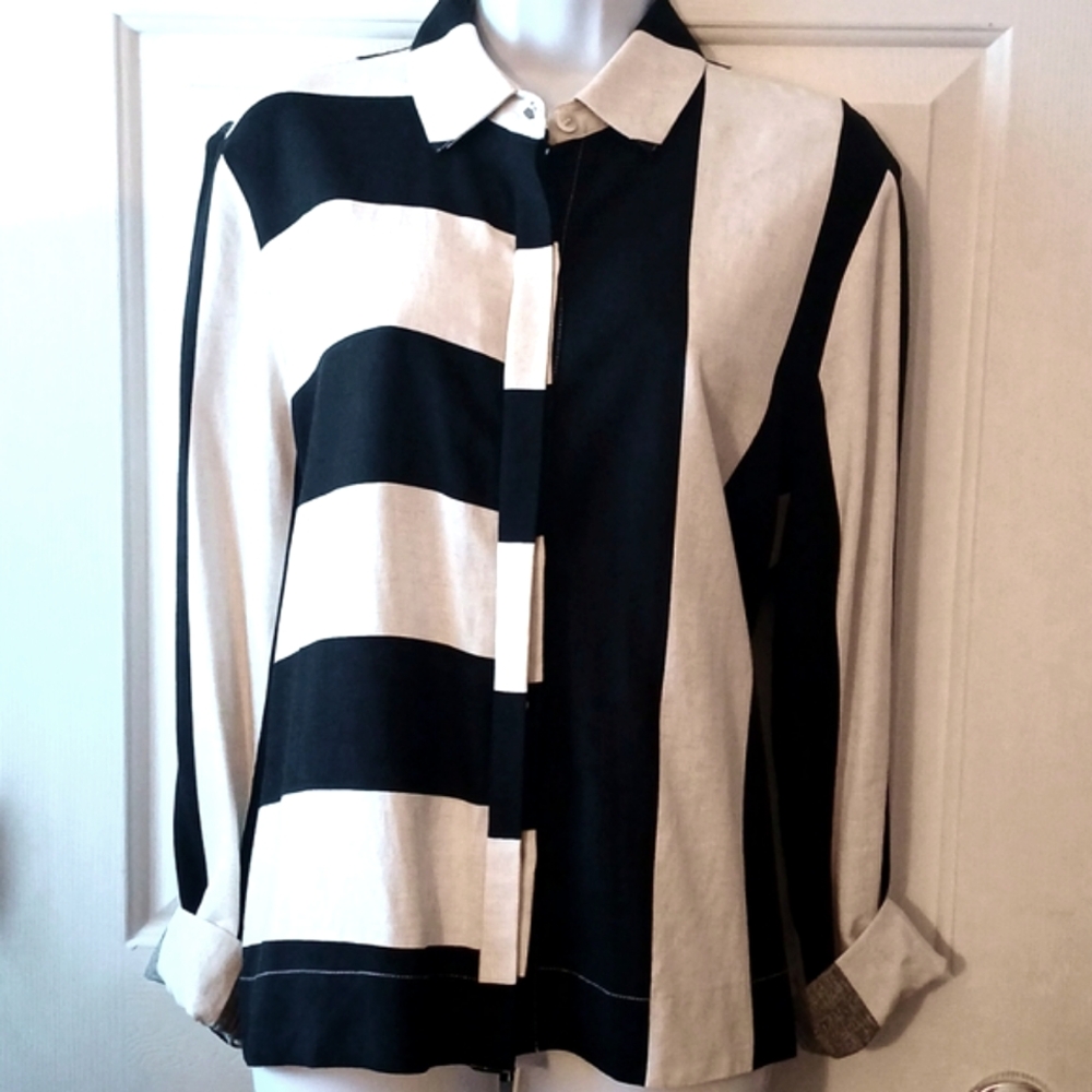 Linen Jacket! - Picture 2 of 9